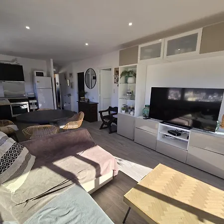 Piso Apartment