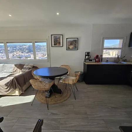 Piso Apartment